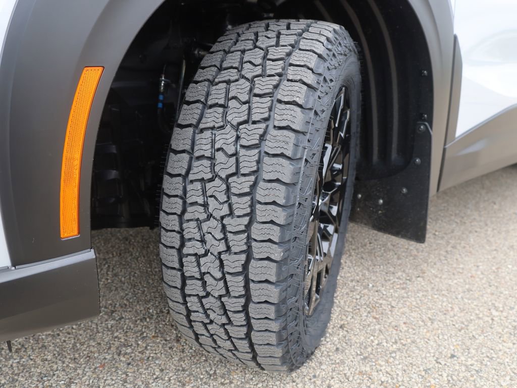 New 2025 Mitsubishi Outlander Trail Edition image 14