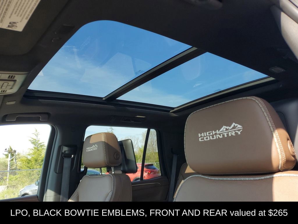 Used 2023 Chevrolet Tahoe High Country AWD/4WD image 7
