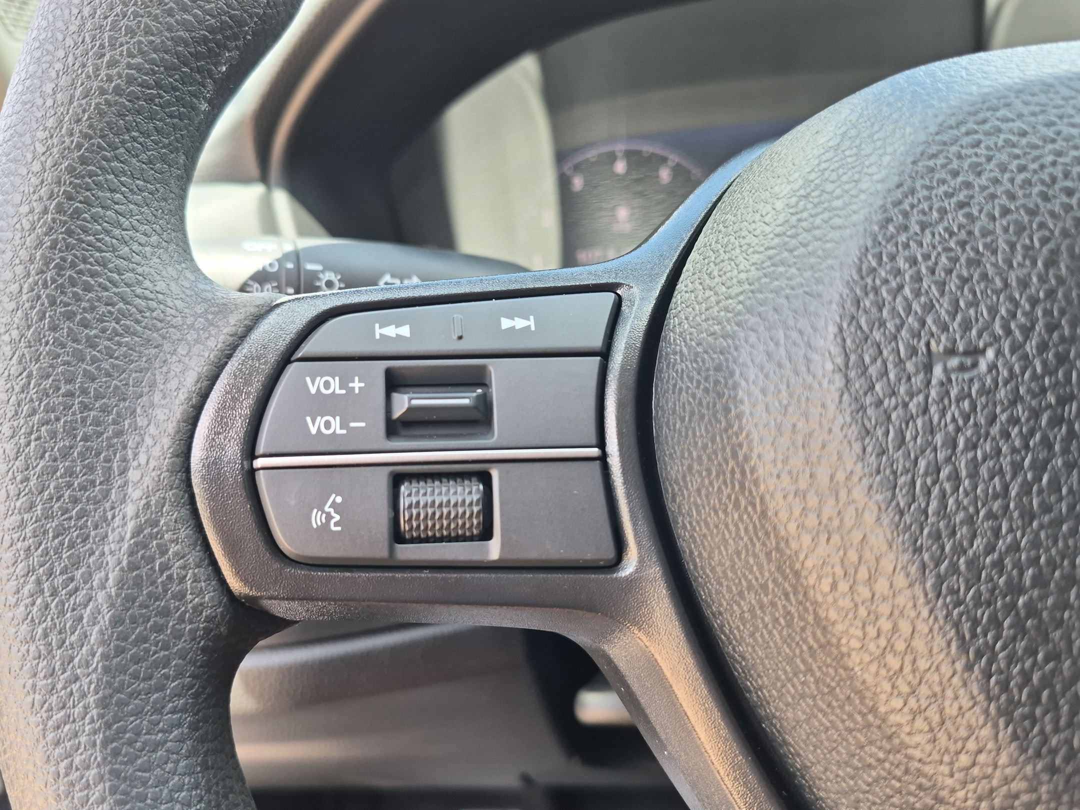 Certified 2025 Honda Accord SE image 14