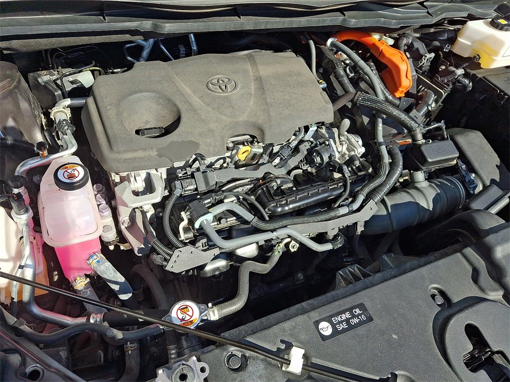 Used 2023 Toyota Sienna Platinum image 28