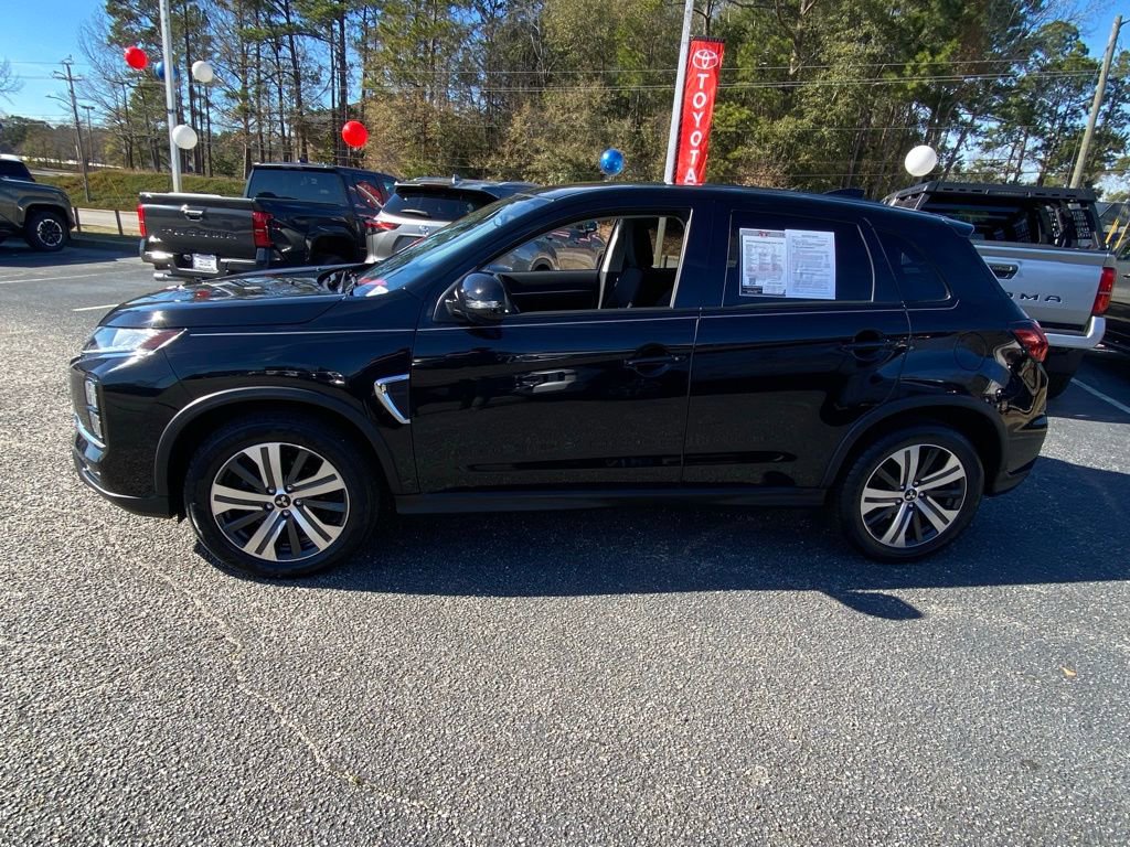 Used 2020 Mitsubishi Outlander Sport SE image 4