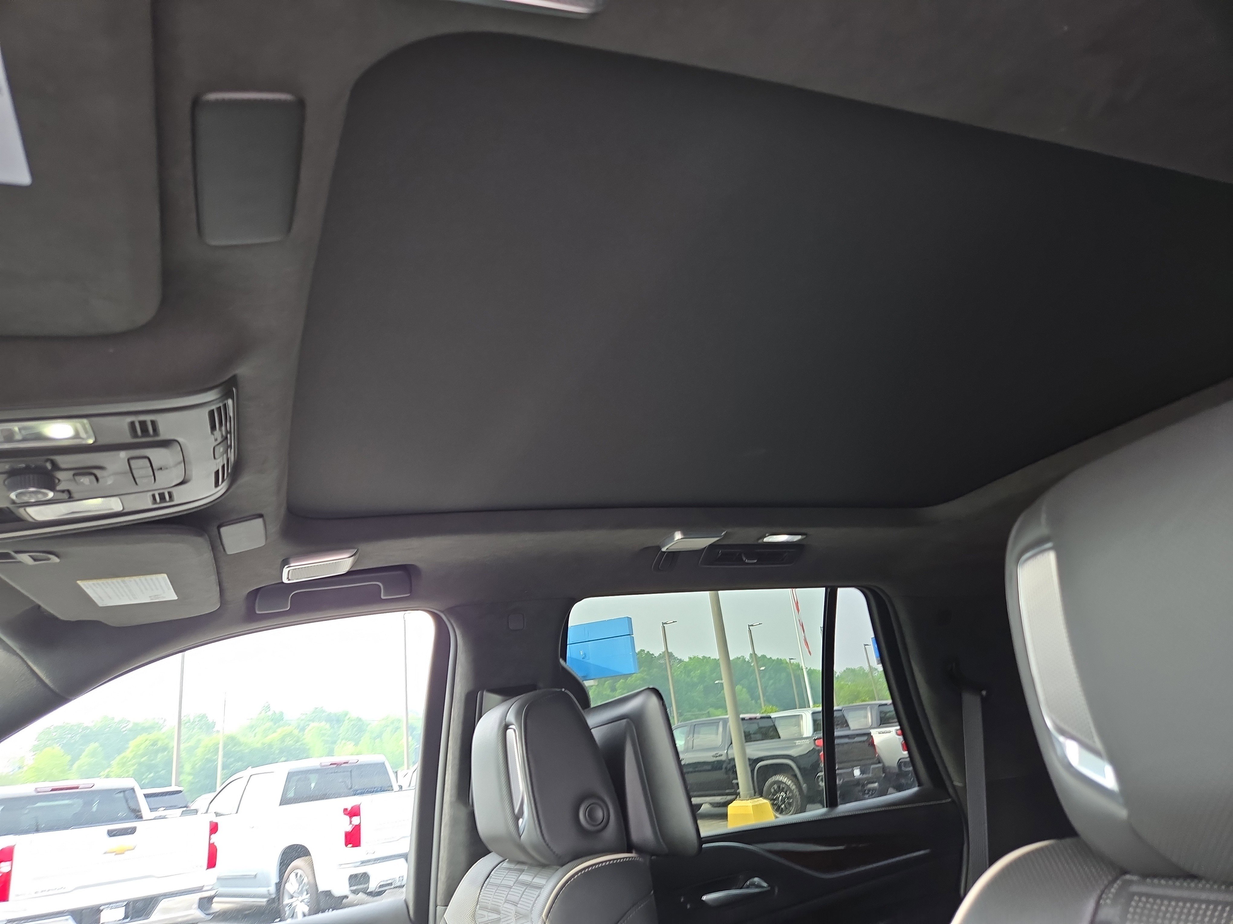 Used 2022 Cadillac Escalade Sport Platinum image 19