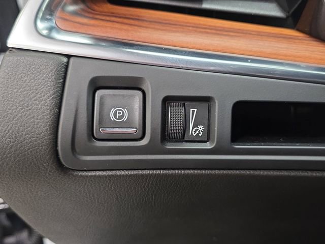 Certified 2024 Cadillac XT5 Premium Luxury AWD/4WD image 21