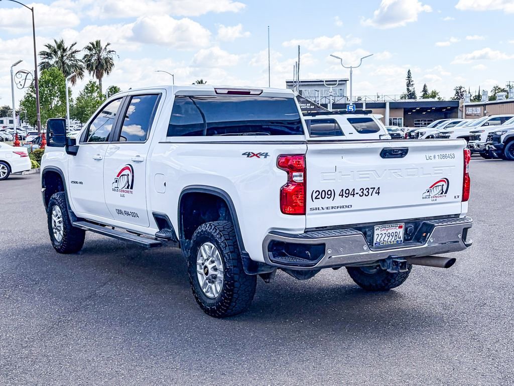 Used 2021 Chevrolet Silverado 2500 LT w/ Convenience Package image 2