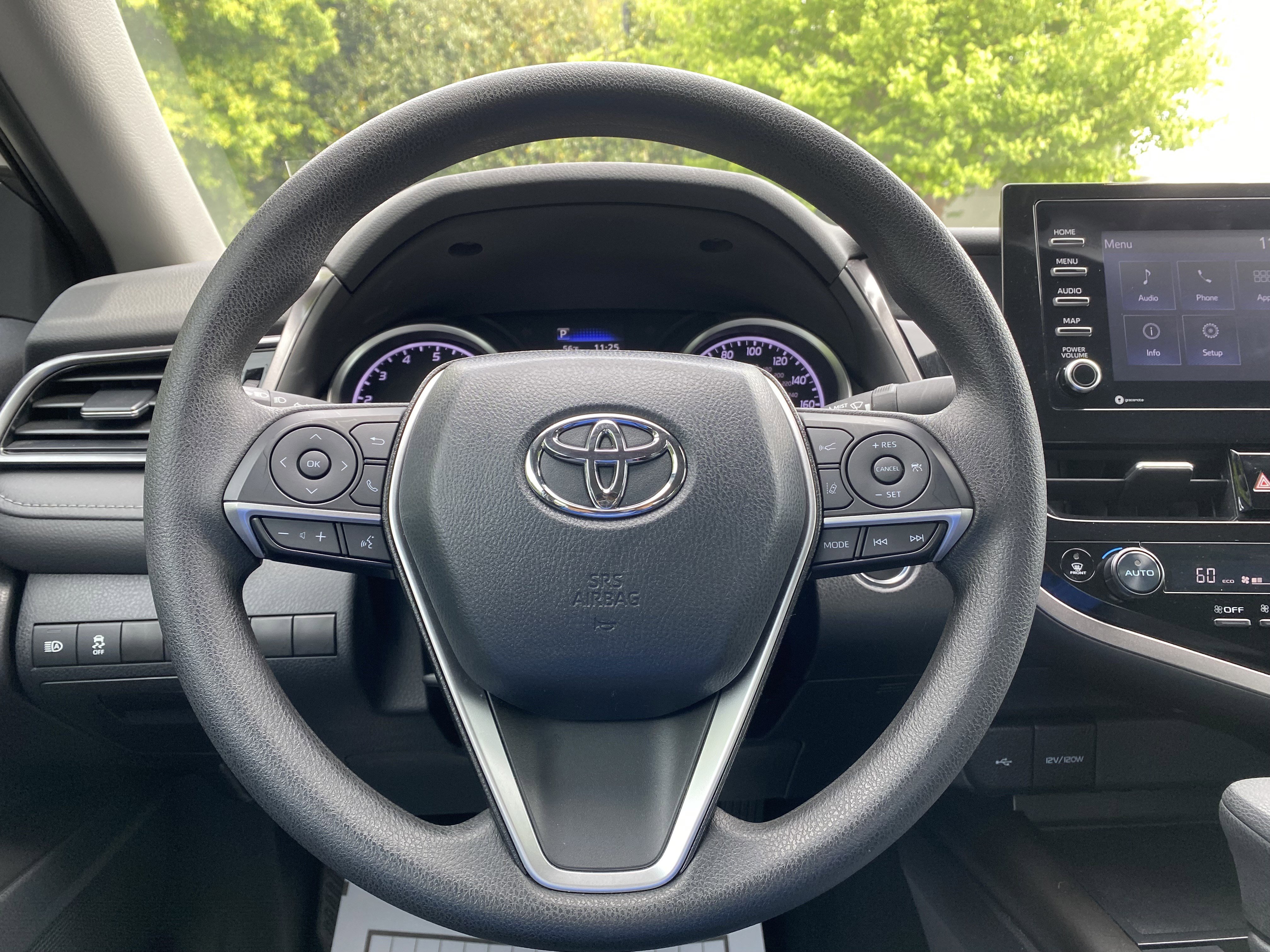 Used 2024 Toyota Camry LE w/ Convenience Package FWD image 17