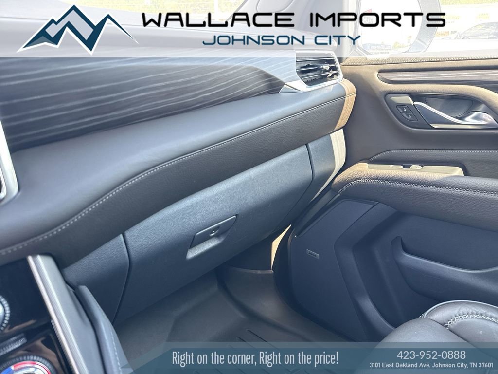 Used 2022 GMC Yukon Denali AWD/4WD image 20