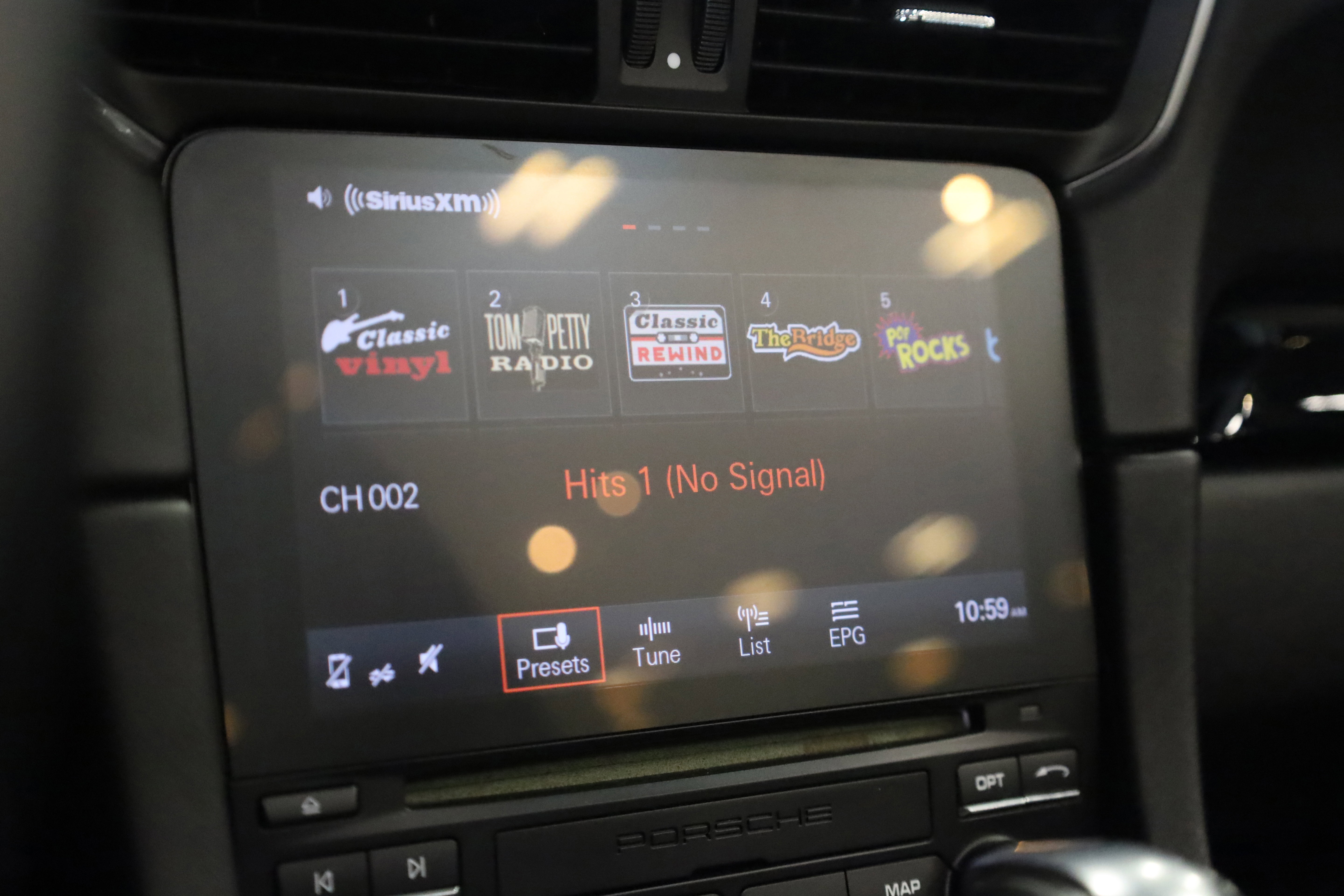 Used 2017 Porsche 911 Carrera 4S image 29