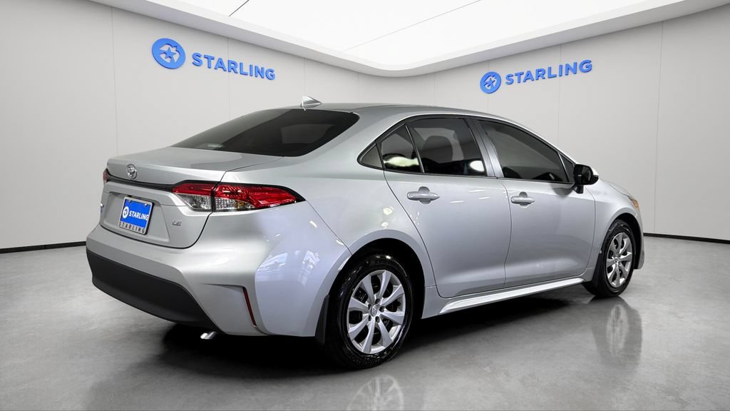 Used 2026 Toyota Corolla LE FWD image 9