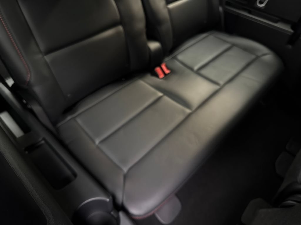 Used 2025 Ford Explorer ST-Line w/ Premium Package RWD image 37