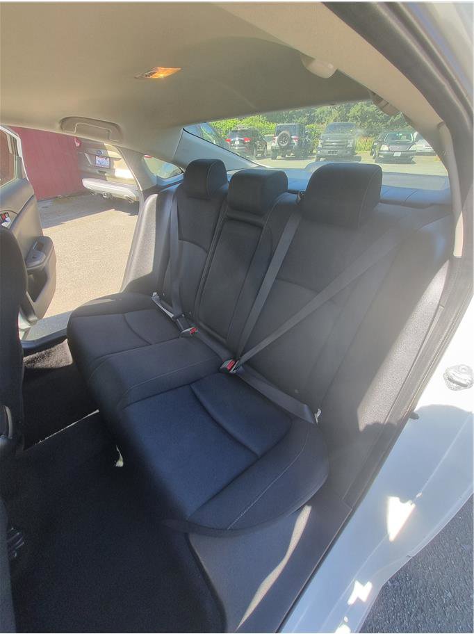 Used 2018 Honda Civic EX-T image 11