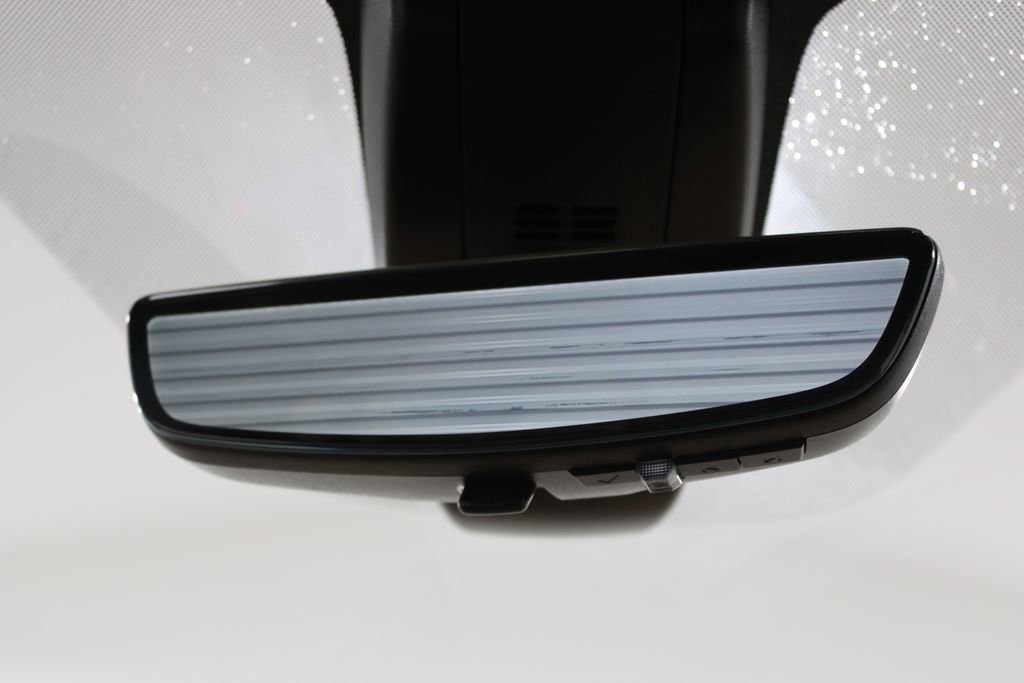 Used 2021 Chevrolet Tahoe Premier w/ Premium Package AWD/4WD image 54