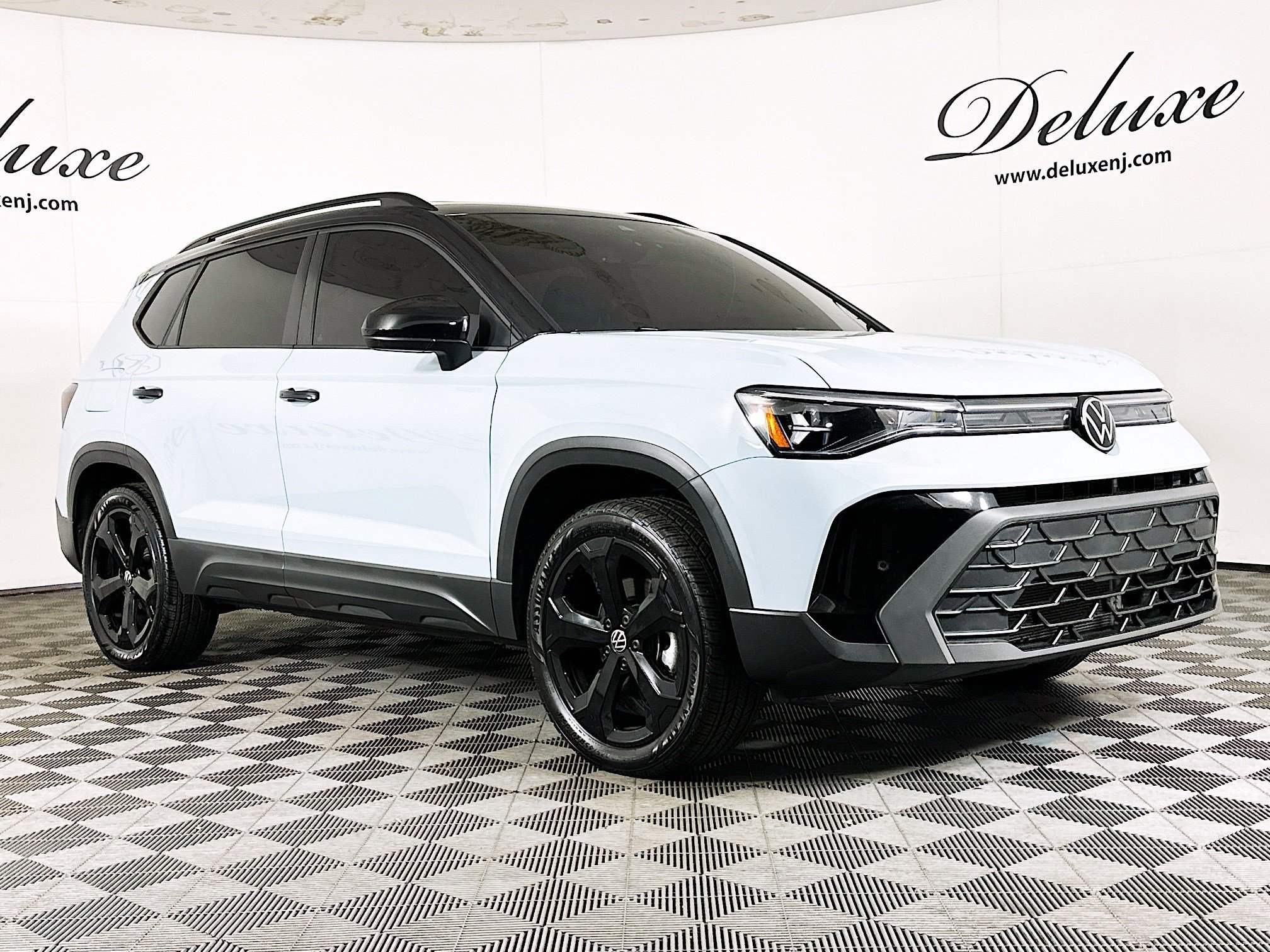 Used 2025 Volkswagen Taos SE