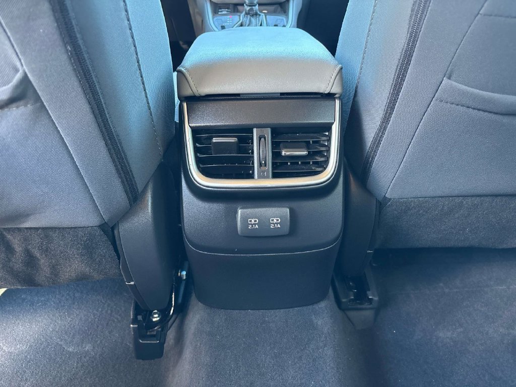 Used 2022 Subaru Outback Premium AWD/4WD image 13