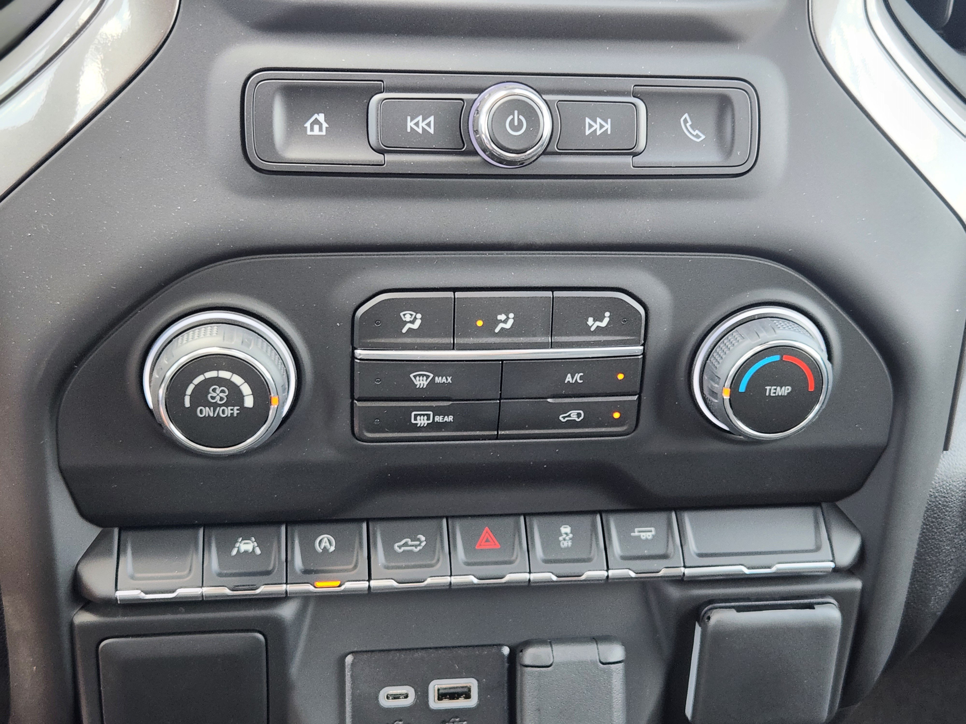 New 2026 Chevrolet Silverado 1500 Custom w/ Turbomax Blackout Package RWD image 15