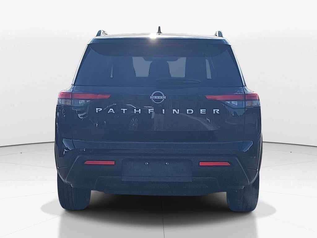 Used 2025 Nissan Pathfinder SV image 6