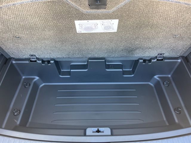 New 2026 Chevrolet Traverse Z71 AWD/4WD image 7