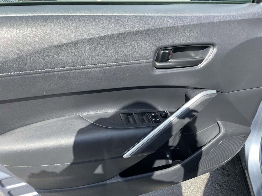 Used 2024 Toyota Corolla Cross LE image 26