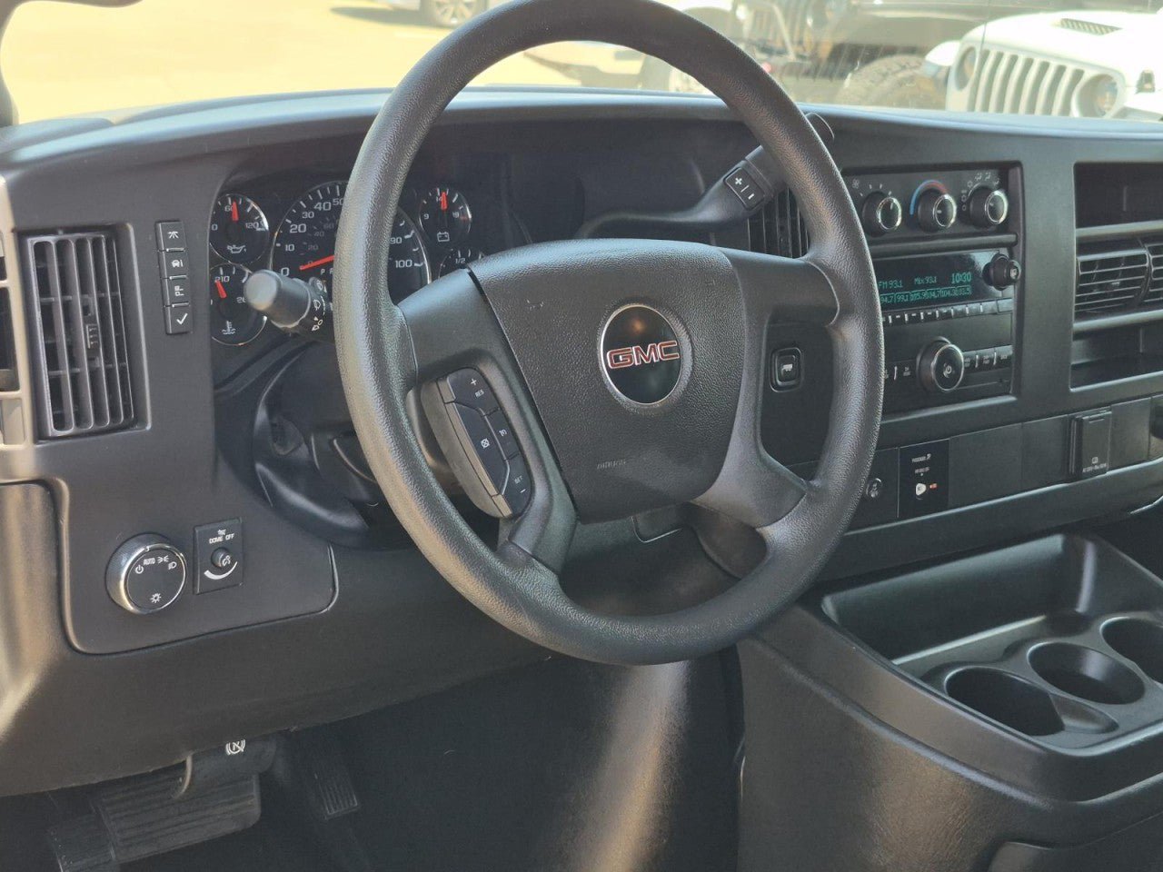 Certified 2024 GMC Savana 2500 w/ Driver Convenience Package RWD image 14