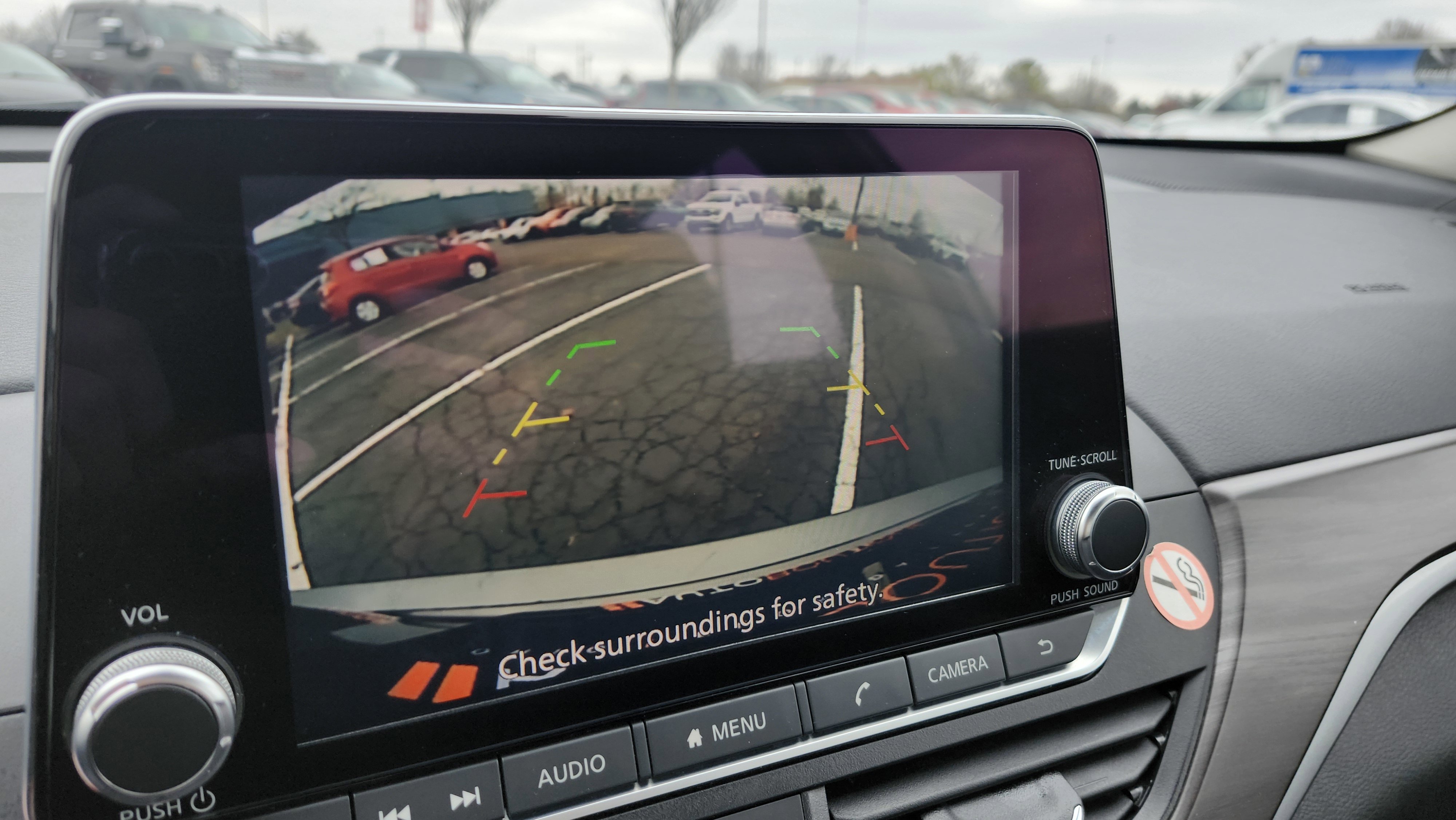 Used 2024 Nissan Altima 2.5 SV image 2