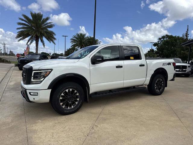 Used 2021 Nissan Titan PRO-4X w/ Pro-4x Convenience Package image 5