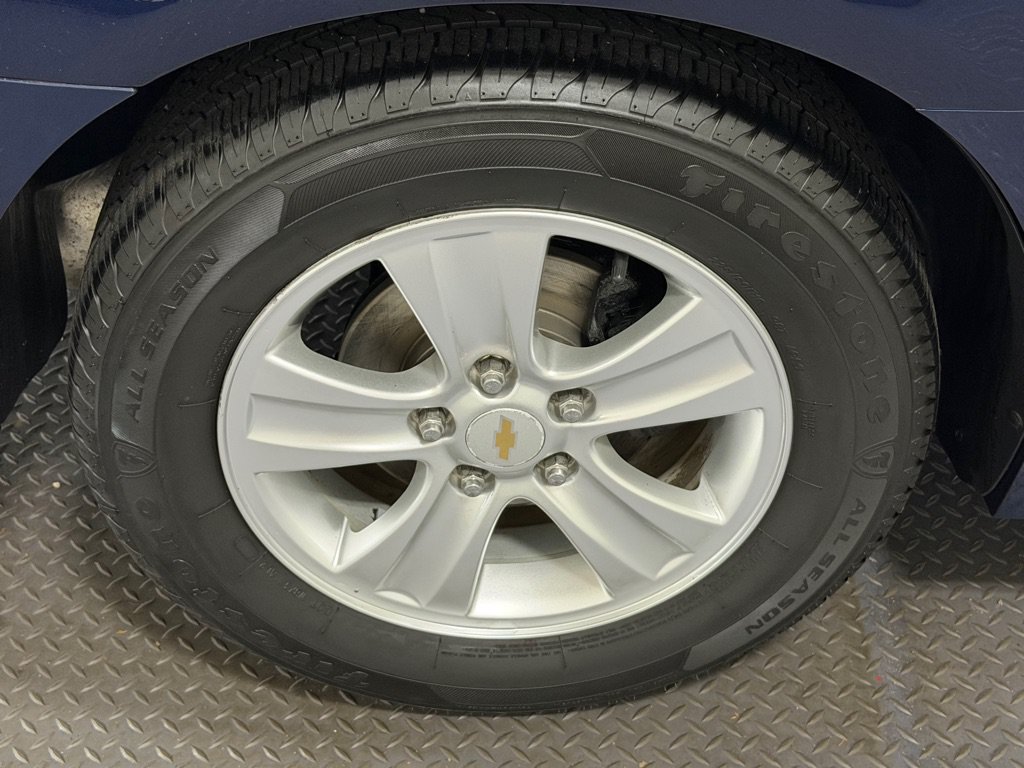 Used 2012 Chevrolet Impala LS FWD image 18