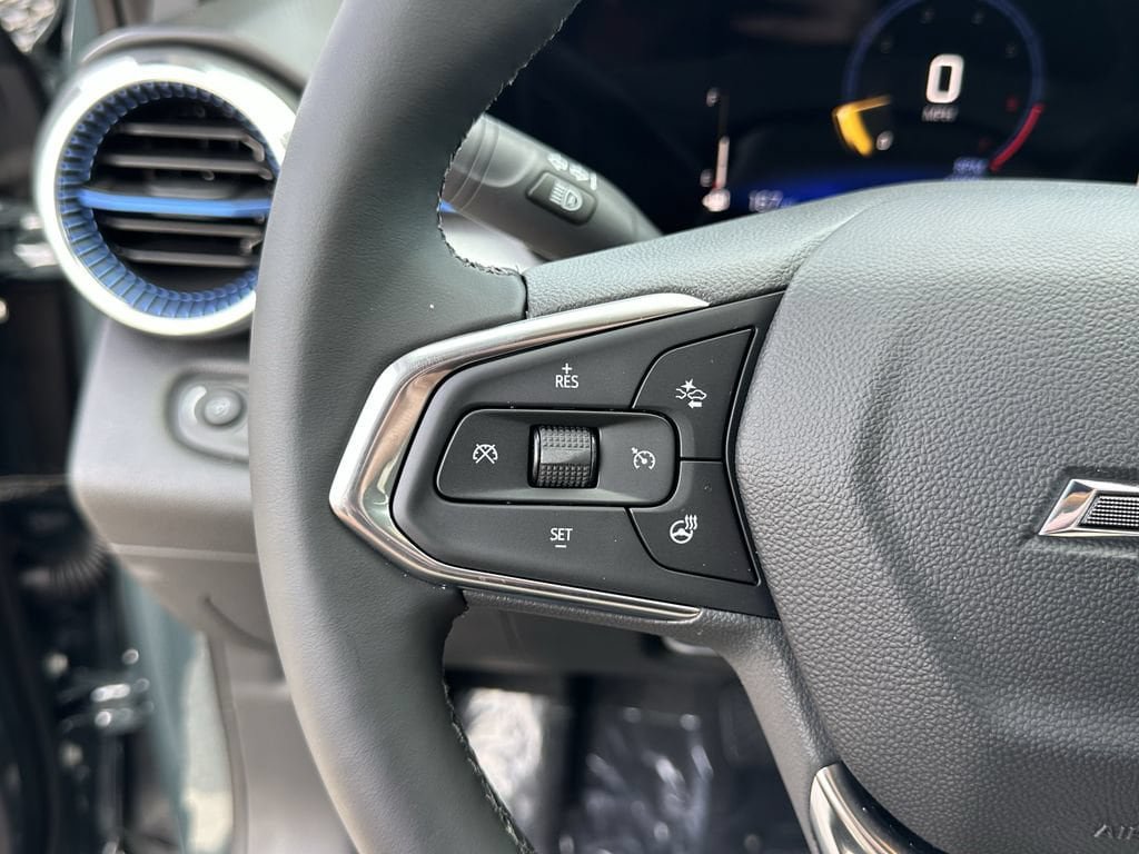 New 2026 Chevrolet Trax LT w/ Driver Confidence Package FWD image 29