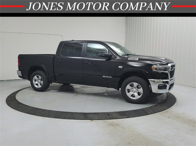 New 2026 RAM 1500 4x4 Crew Cab