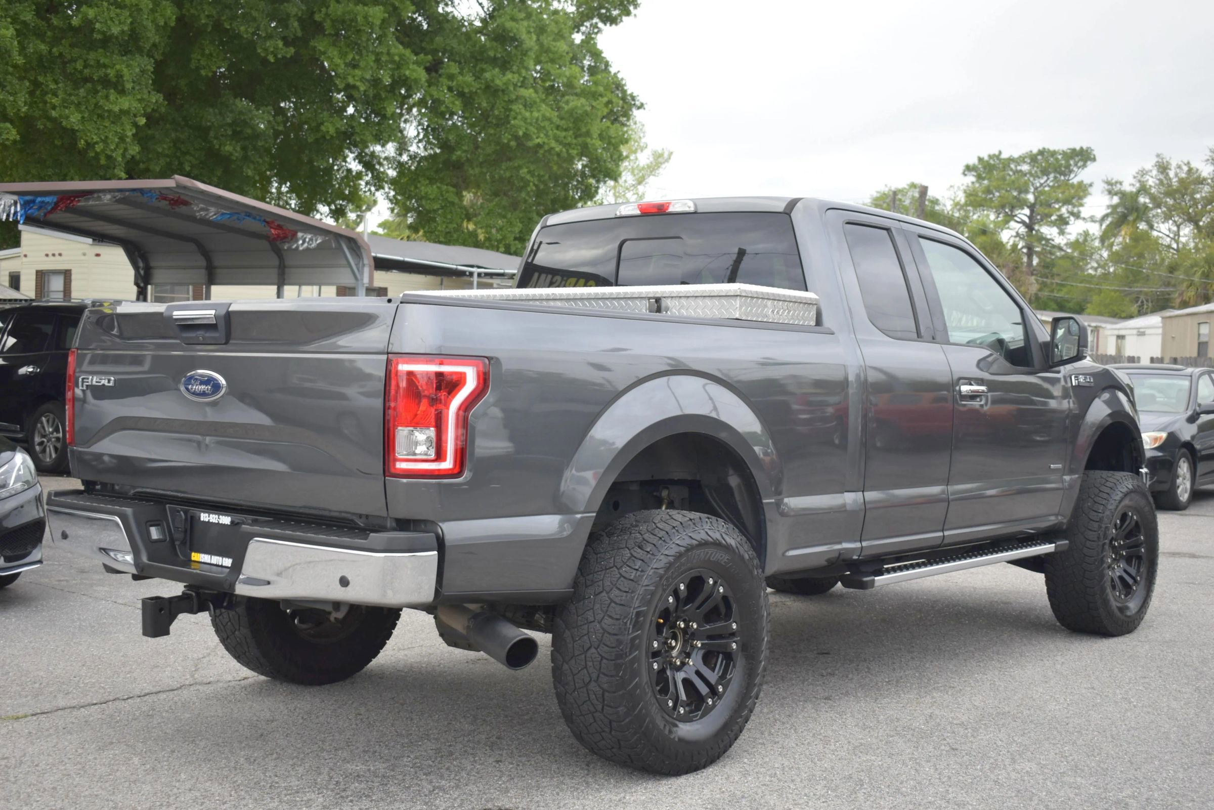 Used 2017 Ford F150 XLT w/ Equipment Group 302A Luxury RWD image 11