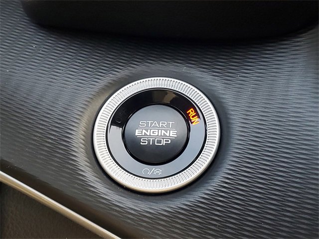 New 2025 Jeep Grand Cherokee L Altitude image 25