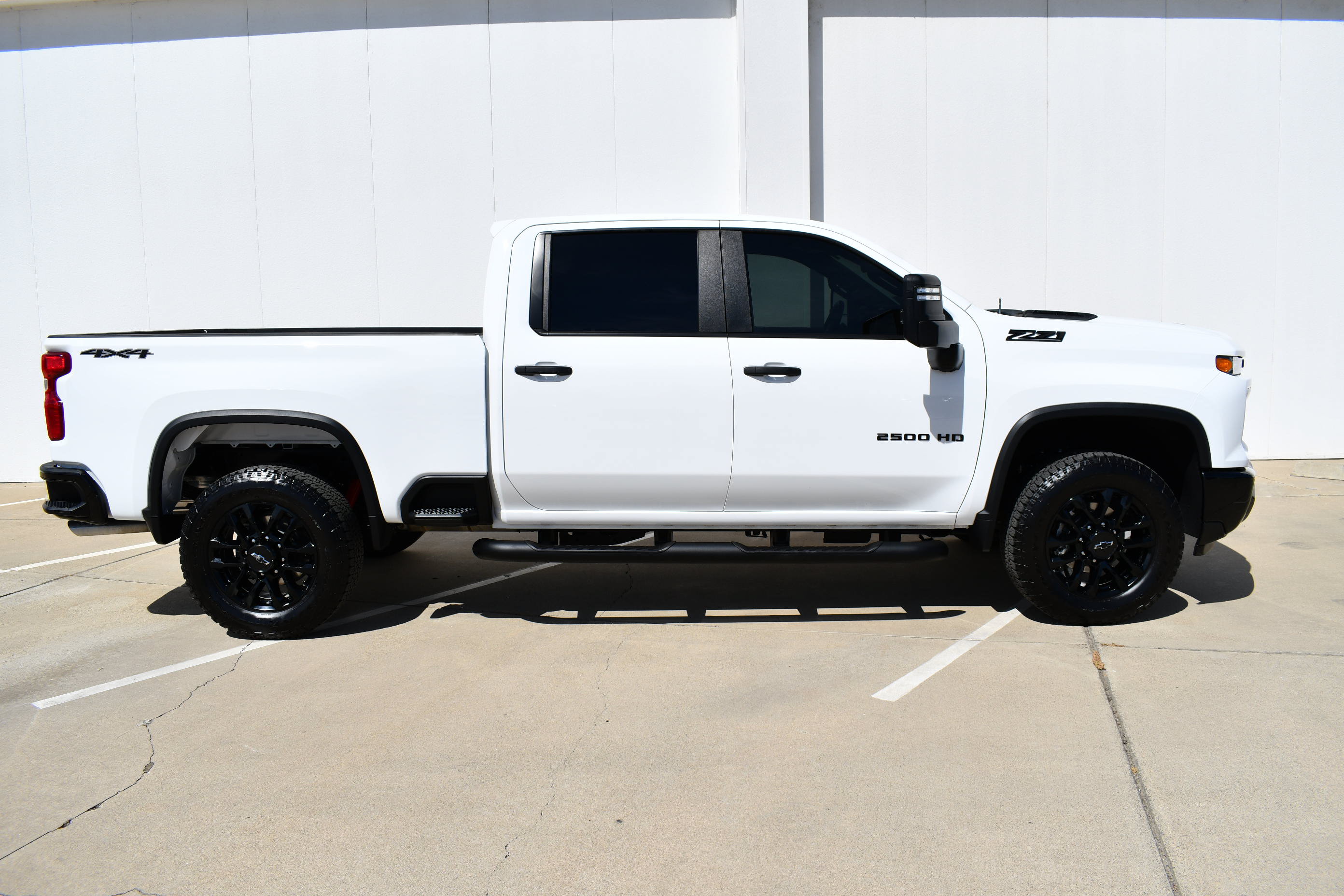 Used 2025 Chevrolet Silverado 2500 Custom w/ Custom Value Package AWD/4WD image 20