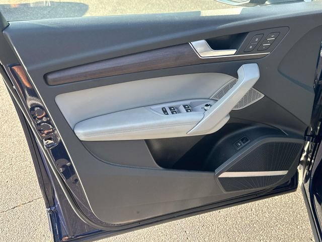 Used 2022 Audi Q5 2.0T Prestige AWD/4WD image 19