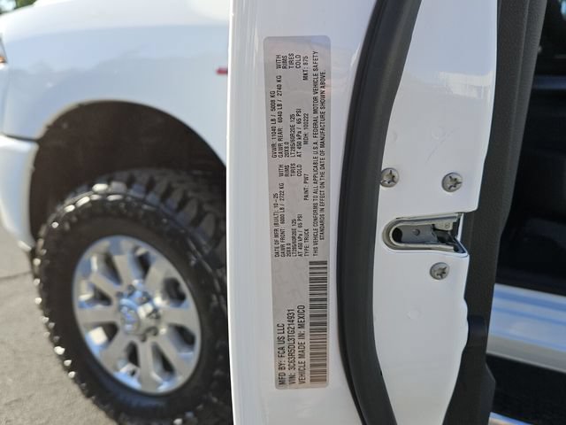 New 2026 RAM 2500 Big Horn AWD/4WD image 16