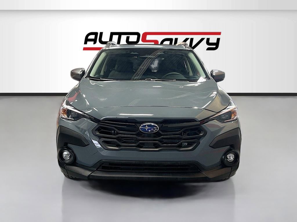 Used 2024 Subaru Crosstrek 2.0i Premium AWD/4WD image 2