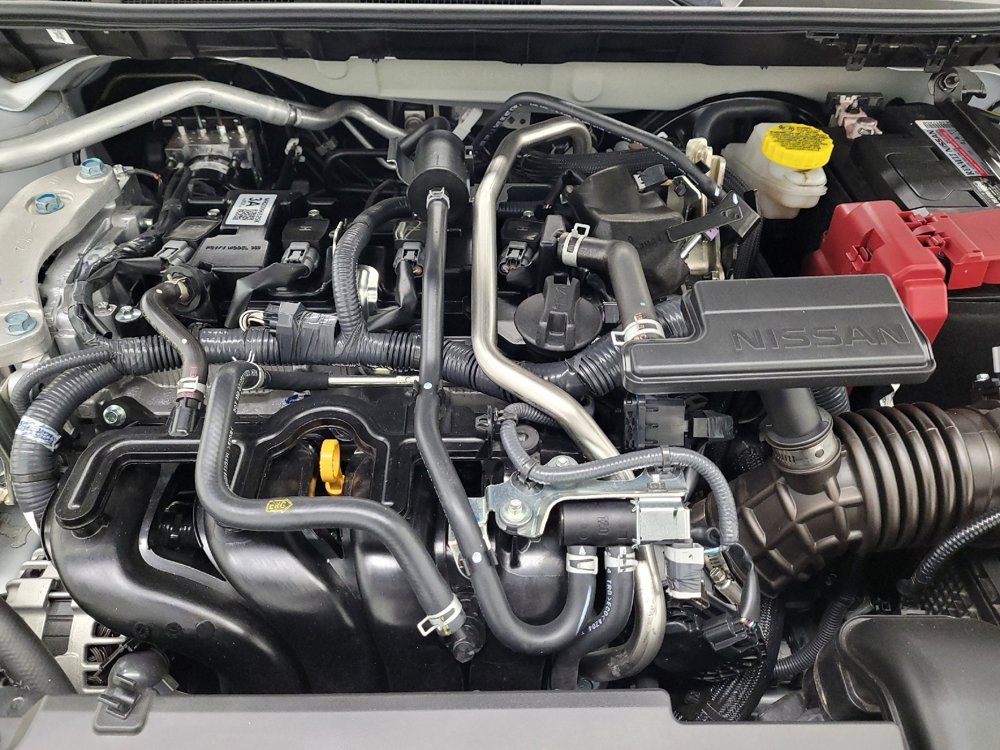 Used 2025 Nissan Sentra SV FWD image 30