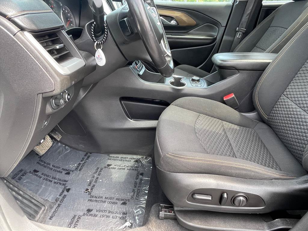 Used 2021 GMC Terrain SLE w/ Driver Convenience Package AWD/4WD image 23