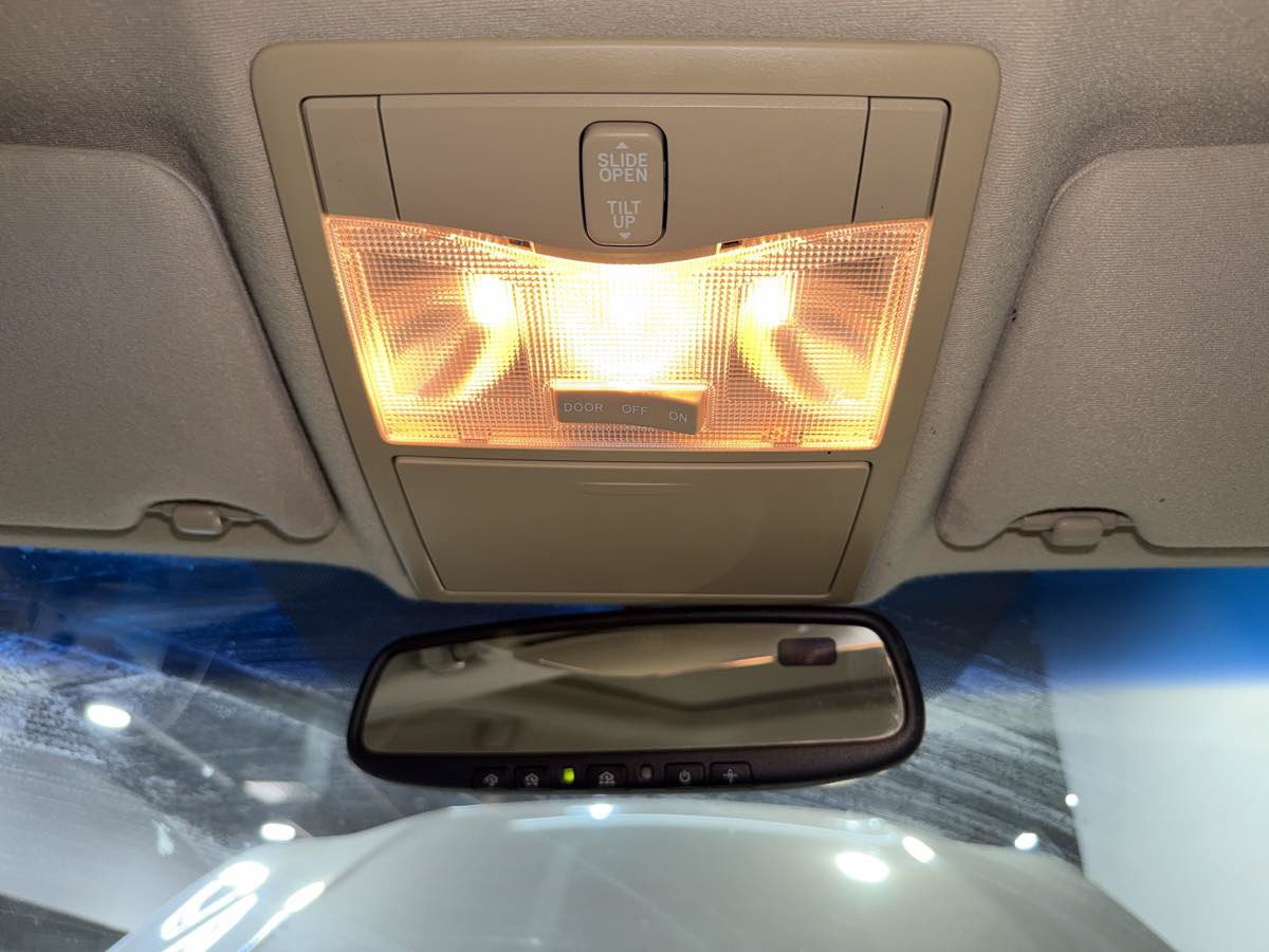 Used 2006 Toyota Avalon XL FWD image 21