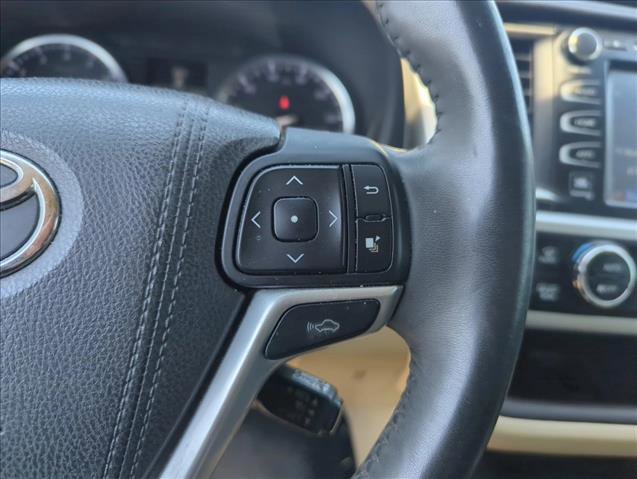 Used 2016 Toyota Highlander Limited Platinum AWD/4WD image 15
