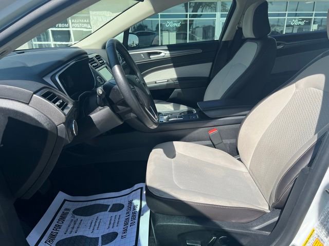 Used 2020 Ford Fusion SE w/ Equipment Group 151A FWD image 10