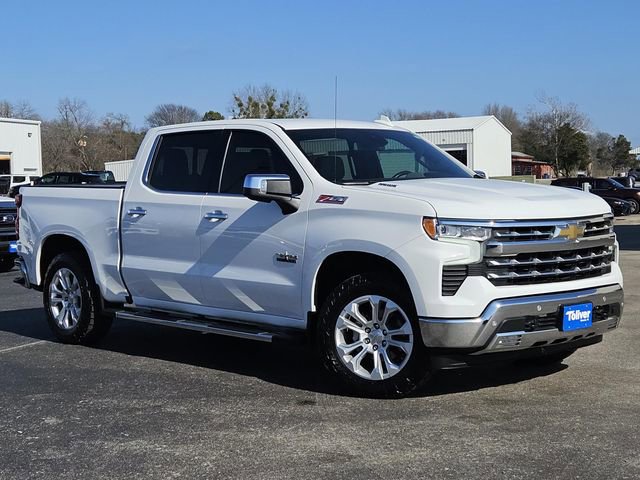 Used 2023 Chevrolet Silverado 1500 LTZ image 2