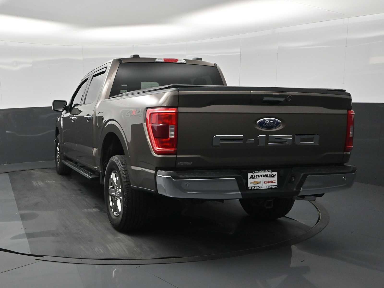 Used 2021 Ford F150 XLT w/ Equipment Group 302A High AWD/4WD image 7