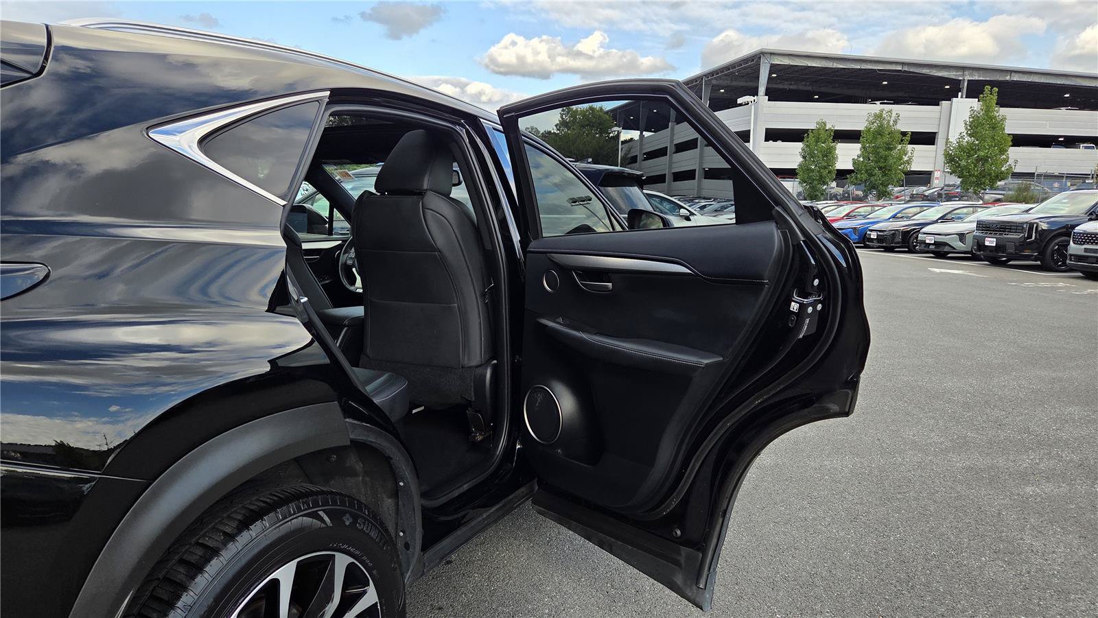Used 2015 Lexus NX 200t F Sport w/ Navigation System Package AWD/4WD image 33
