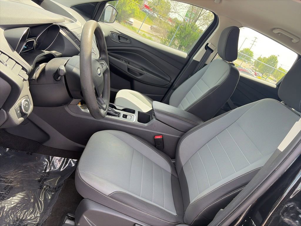 Used 2019 Ford Escape S FWD image 9