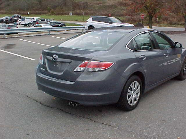 Used 2010 MAZDA MAZDA6 i Sport image 9