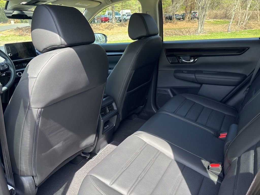 Used 2026 Honda CR-V EX-L image 13