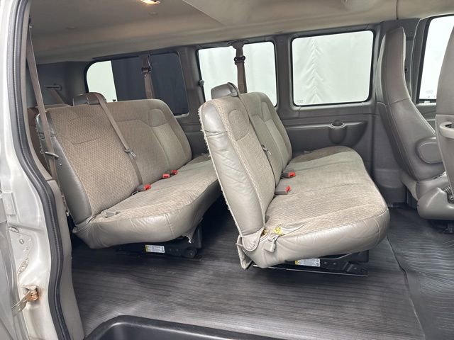 Used 2020 Chevrolet Express 2500 LT w/ LT Preferred Equipment Group image 22