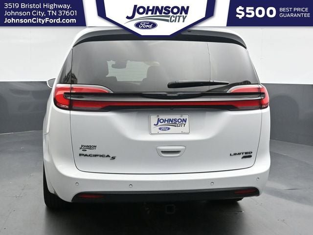 Used 2021 Chrysler Pacifica Limited w/ S Appearance Package AWD/4WD image 11