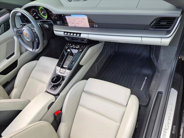 Used 2023 Porsche 911 Targa 4S AWD/4WD image 19