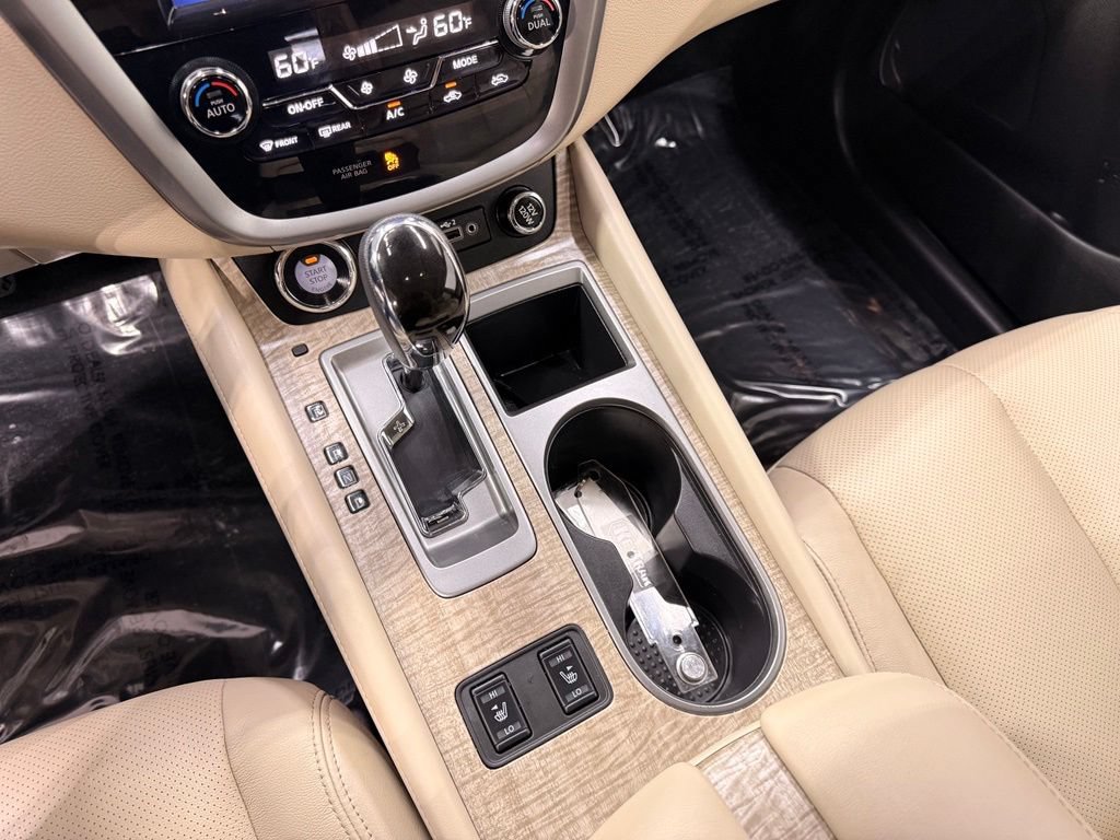 Used 2024 Nissan Murano SL AWD/4WD image 18