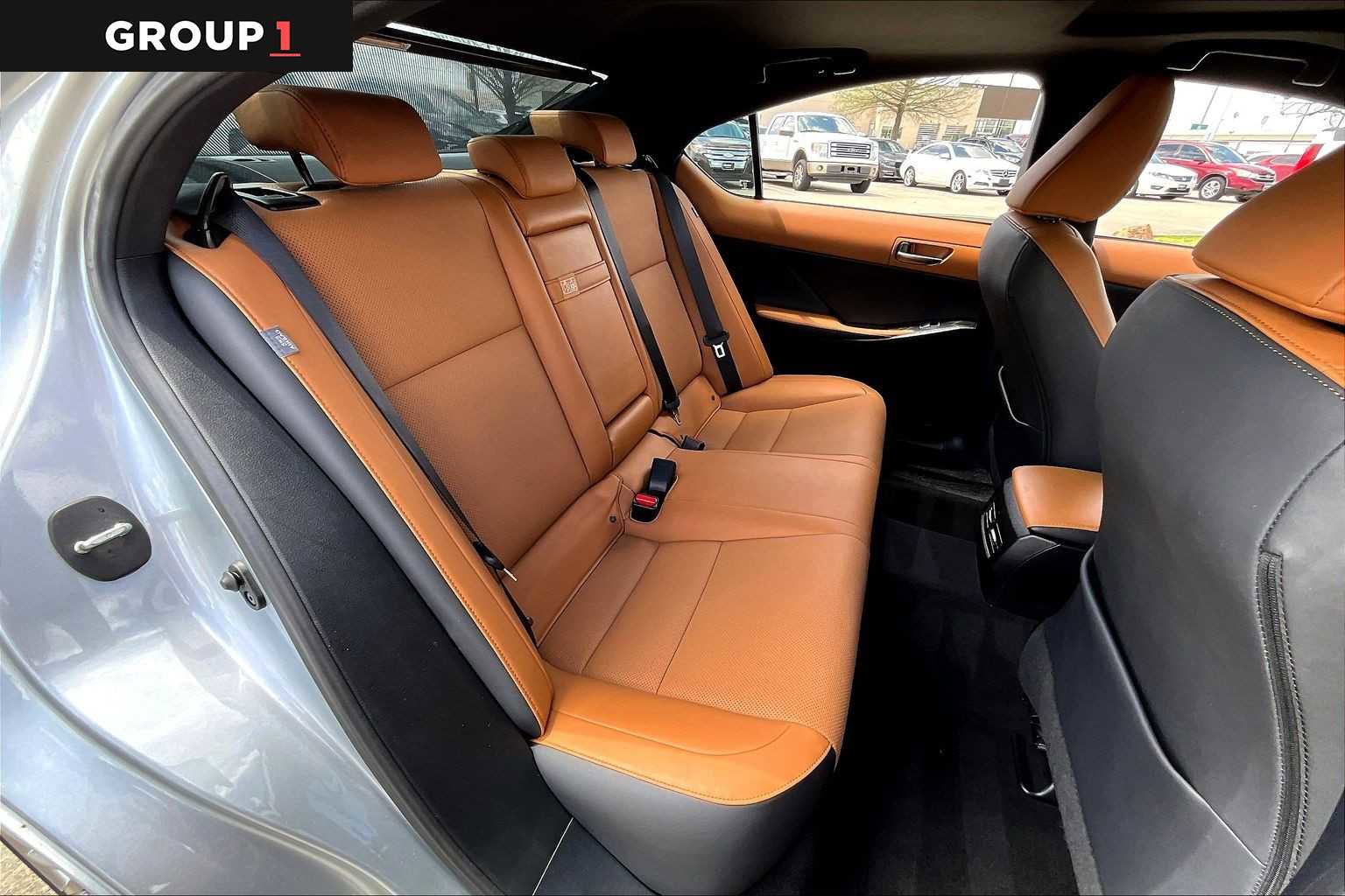 Certified 2022 Lexus IS 300 w/ Premium Package image 17