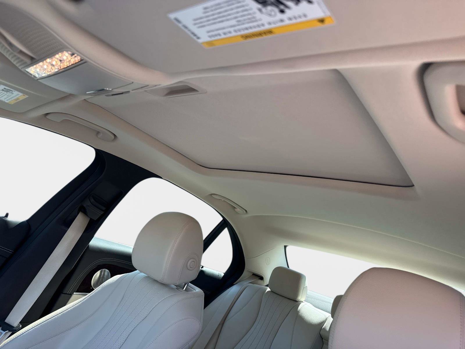 Used 2022 Mercedes-Benz E 350 Sedan image 21
